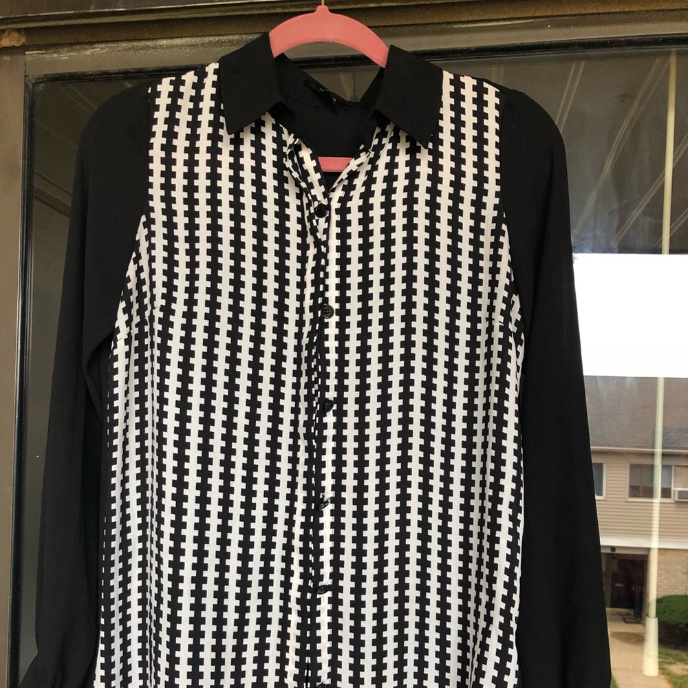 ⭐️ Forever 21 blouse. Very cute and sheer.⭐️